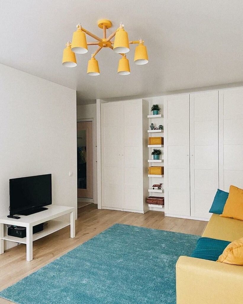 Солнечная квартира. Как семья с детьми со вкусом оформила свои 47 кв. м. без дизайнера