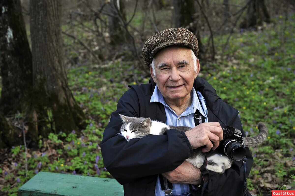 Ведущее животное. Песков Василий Михайлович. Василий Песков писатель. Журналист Песков Василий Михайлович. Василий Михайлович Песков в мире животных.