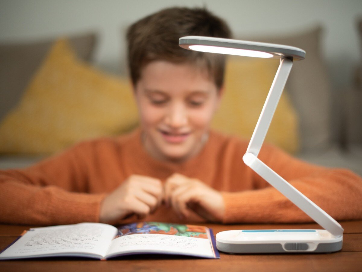    Лампа Lili For Life облегчит жизнь людям с дислексией