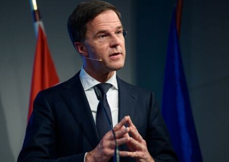    Премьер Нидерландов: нам придется как-то восстанавливать отношения с Россией