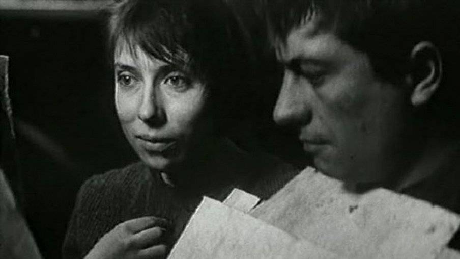 Инна Чурикова и Вадим Бероев в фильме "В огне брода нета", 1967