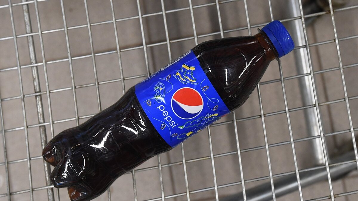    Coca-Cola и PepsiCo приостановили работу в России© РИА Новости . Кирилл Каллиников