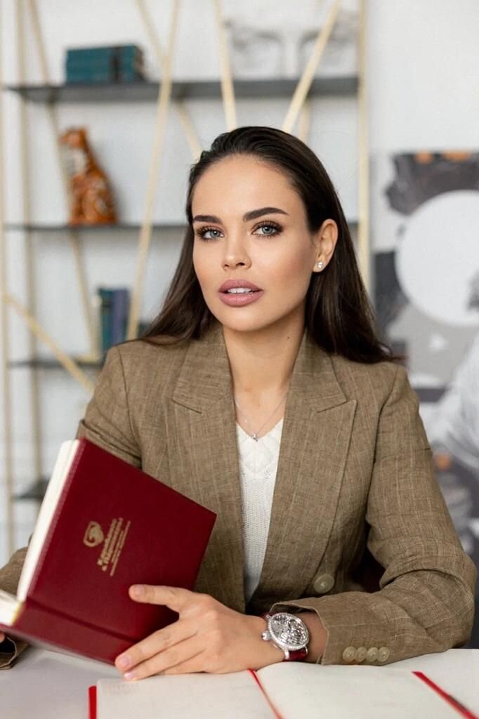     Галина Атаманова, юрист и эксперт в области по защите прав женщин moderator