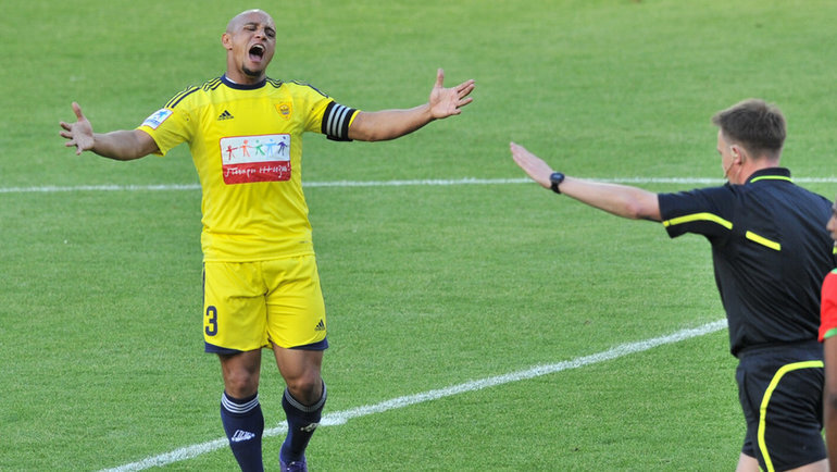    Роберто Карлос.Алексей Иванов архив «СЭ»