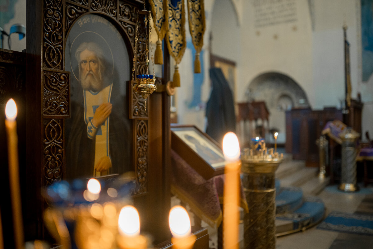 Внутреннее убранство Марфо-Мариинской обители