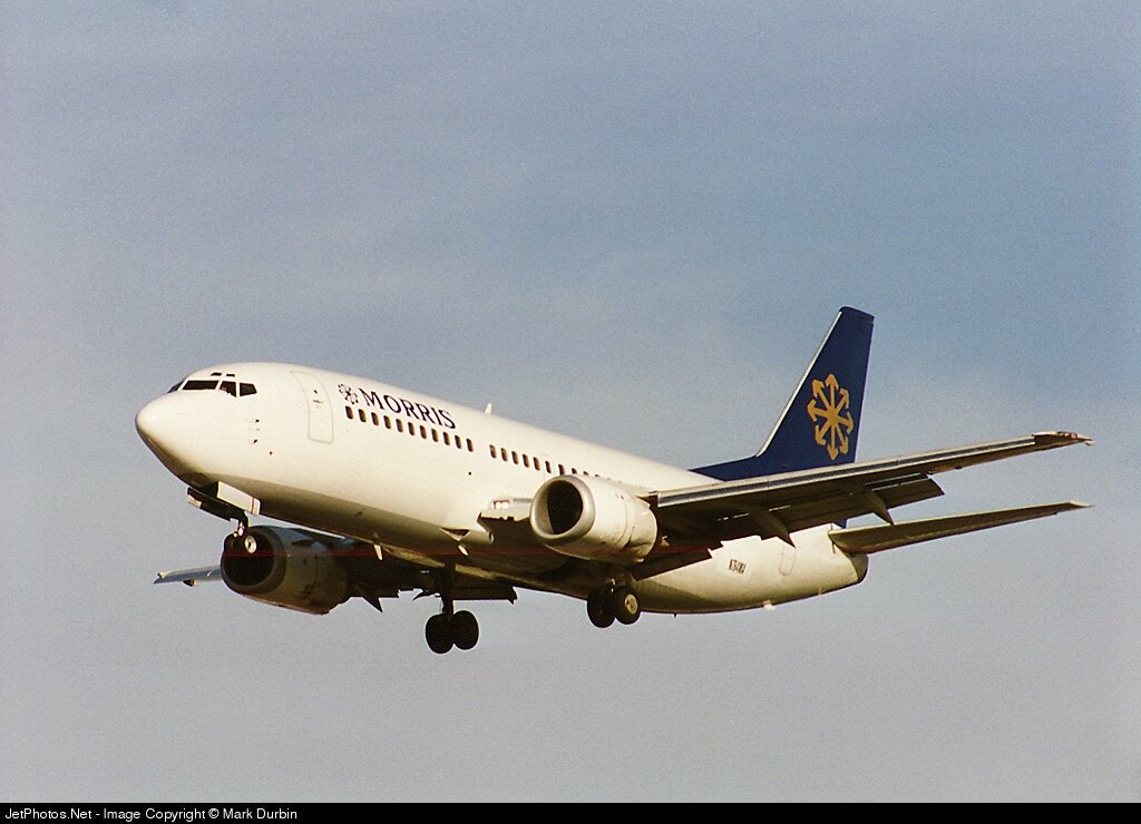 Boeing 737-300 Morris Air N764MA Фото: Mark Durbin