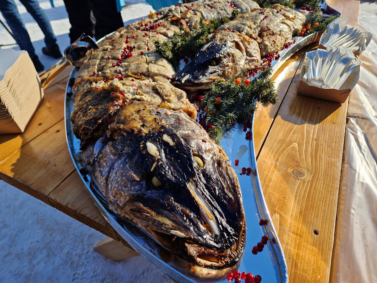 Жареная рыба под маринадом из моркови и лука