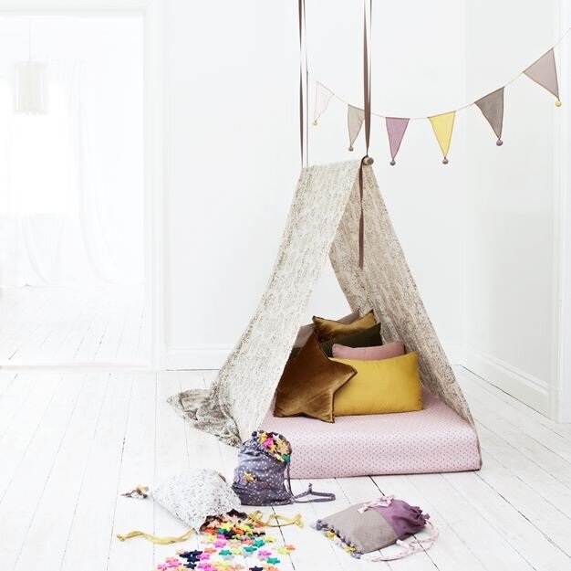    Вигвам своими руками    
Источник: Фотография из блога «Mokkasin»