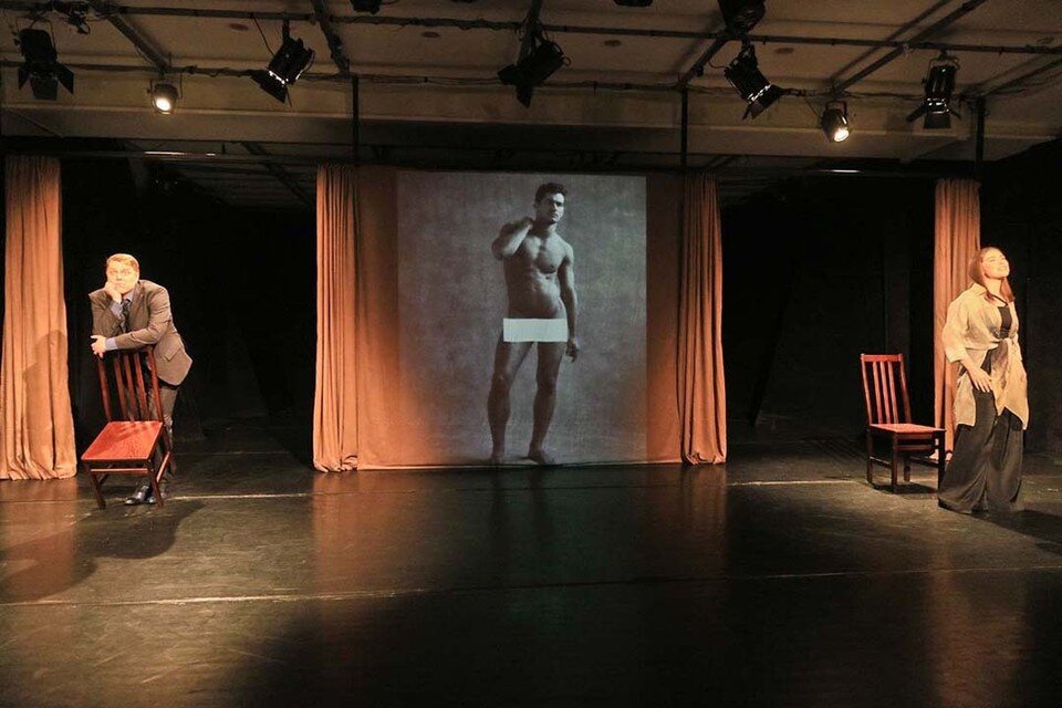    «Письма любви» в Молодежном театре Алтая Олег УКЛАДОВ