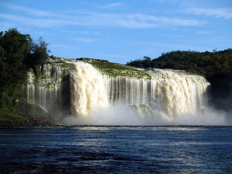 Водопад Канайма Венесуэла