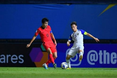 Фрагмент матча Узбекистан - Южная Корея. Фото с сайта championat.asia