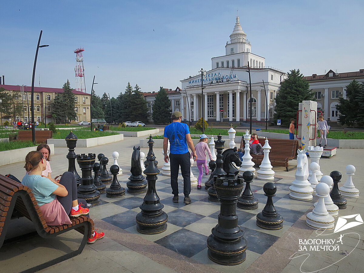 Привокзальная площадь / листаем фото