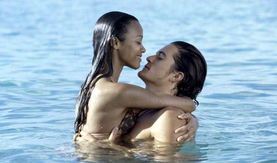 Листайте кадры из фильма.