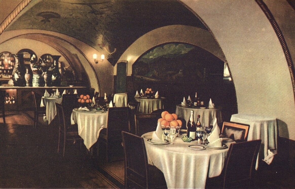 Ресторан в москве старые