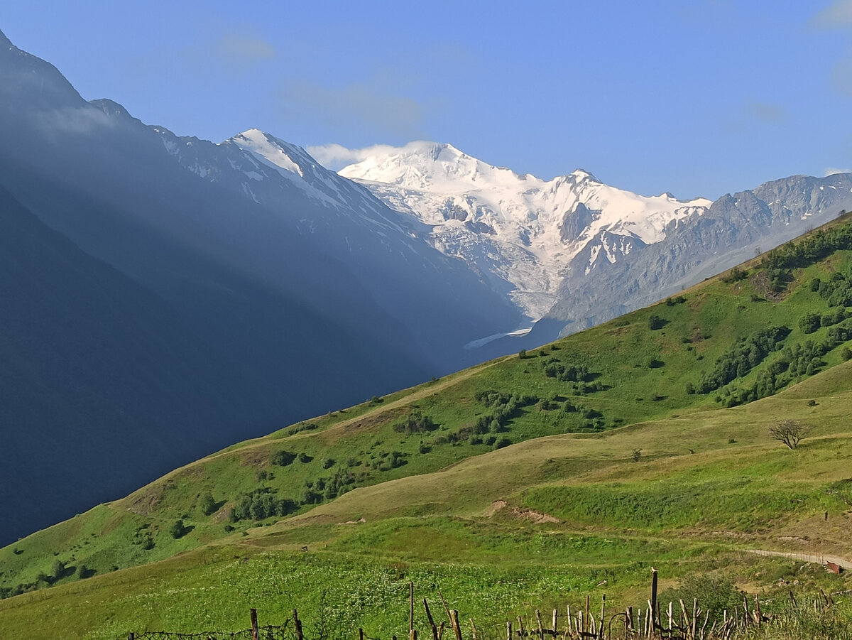 Вид на Казбек