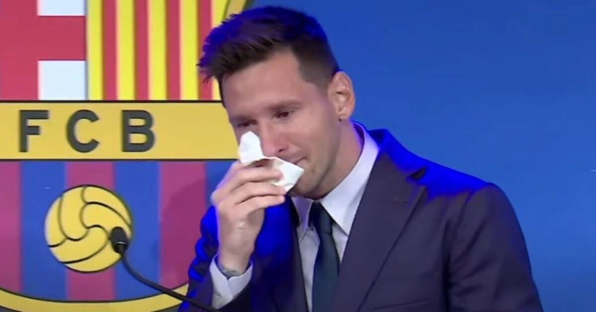 Лионель месси. Лионель месси пресс конференция. Месси 2022. Месси плачет. Месси плачет.