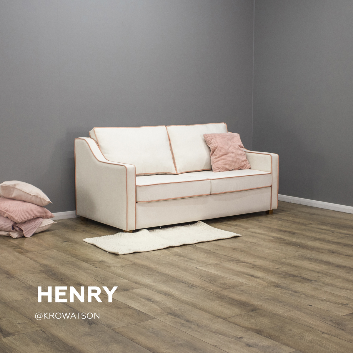 А вот его брат –  диван «HENRY».