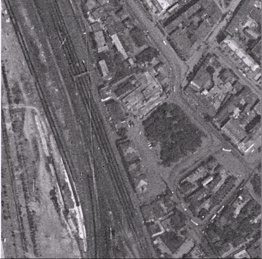 Наложение спутниковой карты 1966 года и современной карты.