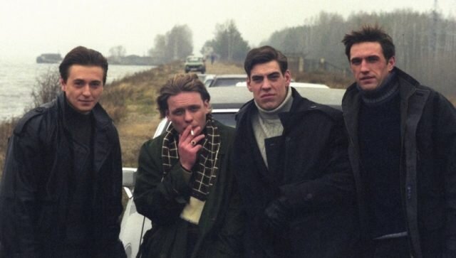 "Бригада", заметьте, он и здесь прилизан, волосок к волоску. 