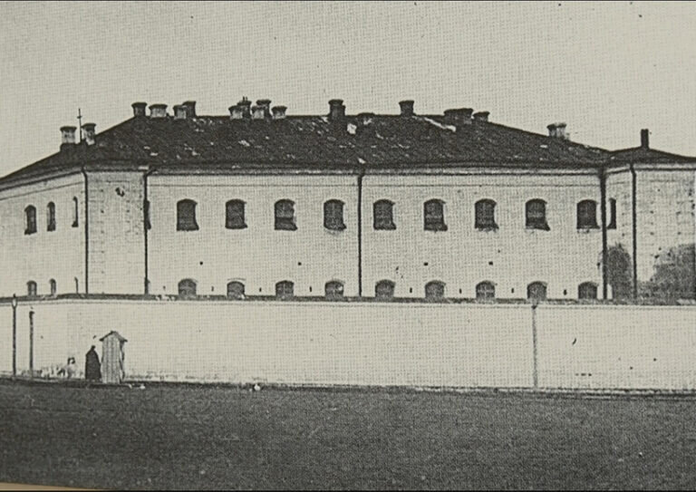 Типовая архитектура тюремных замков. Фото из интернета