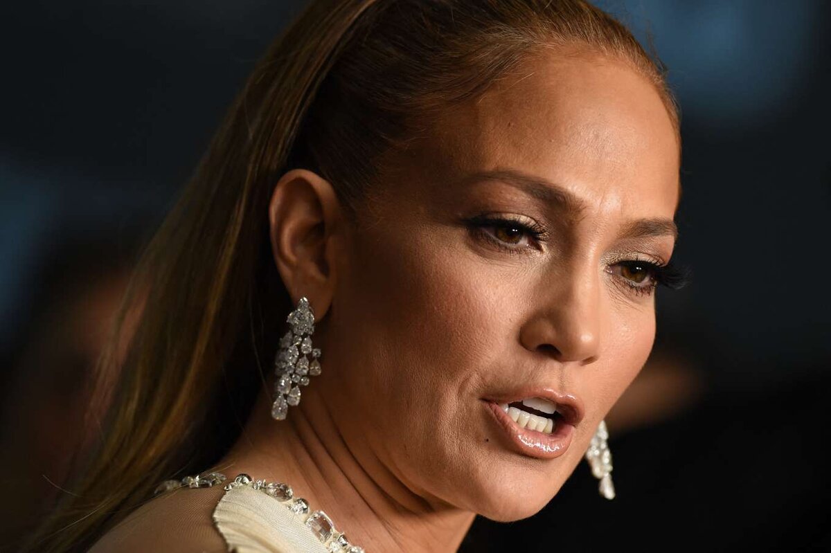 Дженнифер Лопез