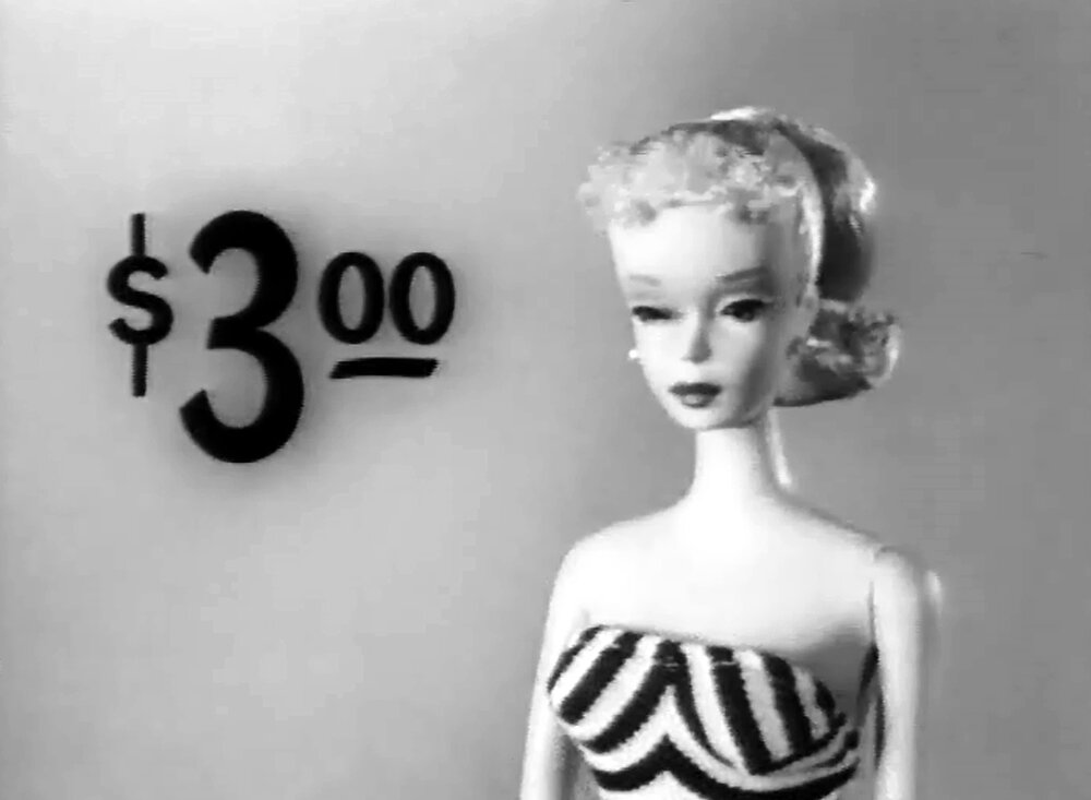 Из рекламы Barbie 1959 года