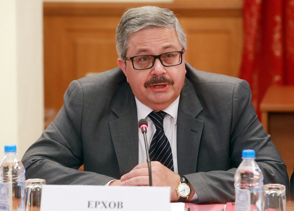 Ерхов, посол России в Турции, рассказал о напряжении в стране в результате отказа ввести санкции против России.
