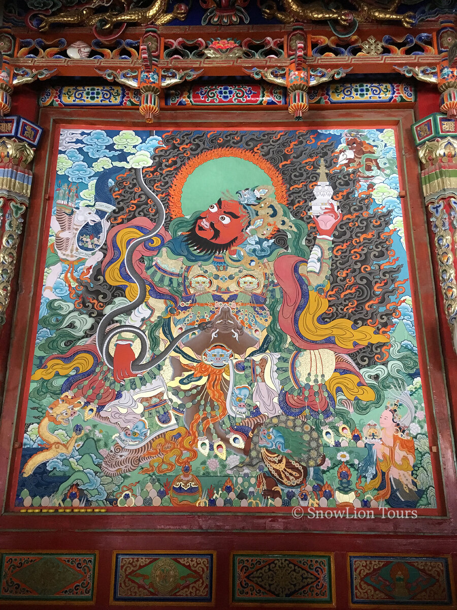 Вирупакша (Virupaksha སྤྱན་མི་བཟང) Cтраж Запада, а также предводитель Нагов