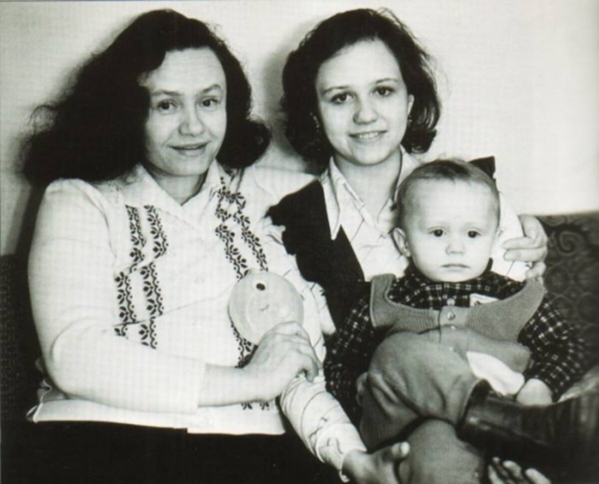 Владимир мулявин биография личная жизнь женщины дети