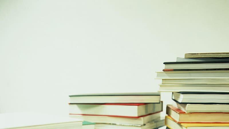 Сколько печатается и утилизируется книг в год?