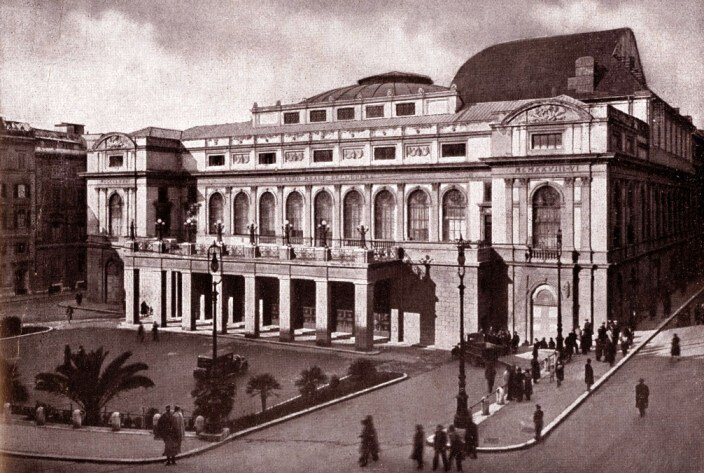 Римский Оперный театр (Teatro dell’Opera di Roma) построен в 1880 году 