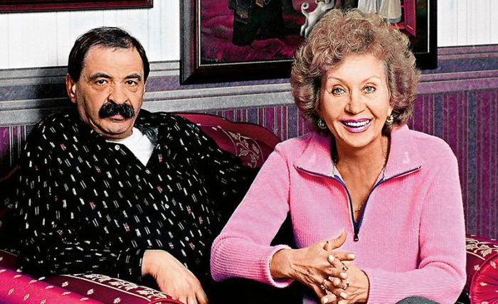 Ирина очень любила мужа и гордилась им, а Илья считал её классной