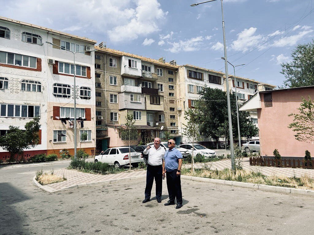 Шабанов хаджимурад кизилюрт. Хасавюрт кизилюрт. Дагестан люди. Электричка дербент махачкала дербент. Кизляр хасавюрт расстояние на машине.