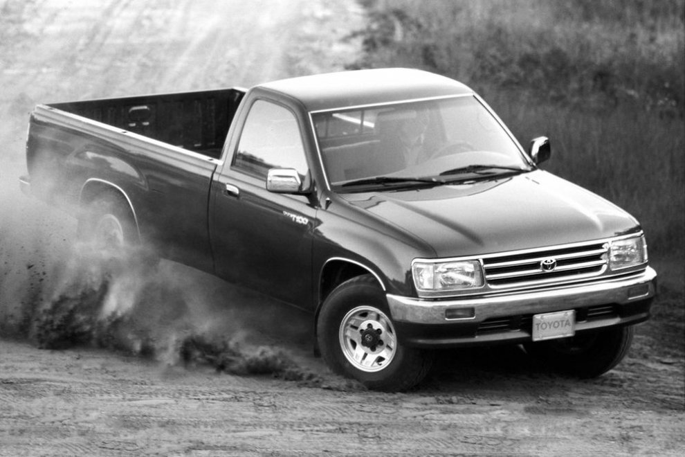 Toyota T100