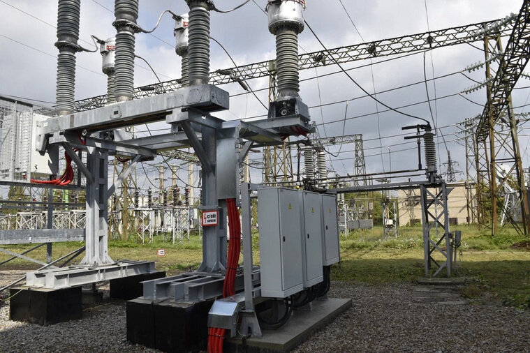    Российские энергетики восстановили подстанцию «Октябрьская» в ЛНР