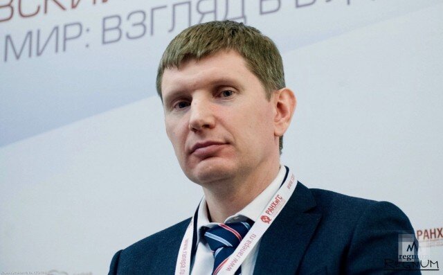    Максим Решетников Дарья Антонова © ИА REGNUM