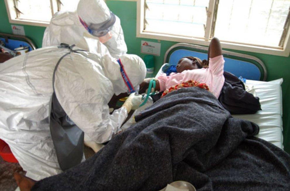В 2014 году лихорадку Эбола называли "Самой страшной болезнью Арабского мира"