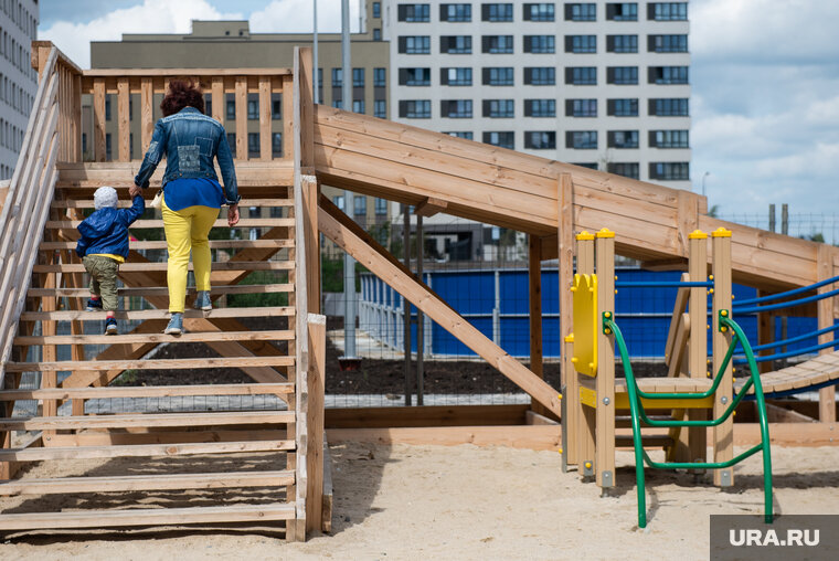    По словам Мишустина, льготной ипотекой смогут воспользоваться более 150 тысяч семей