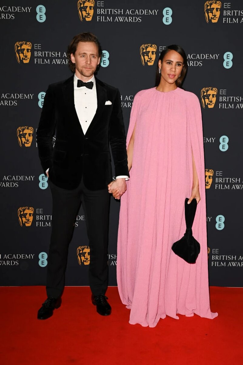    Том Хиддлстон и Зави Эштон на премьере «Списка мистера Малкольма» Фото: Getty Images