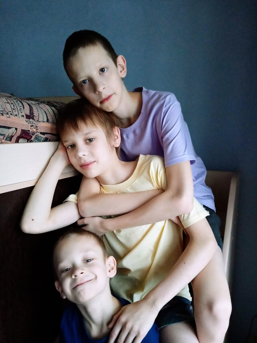 Братья. 