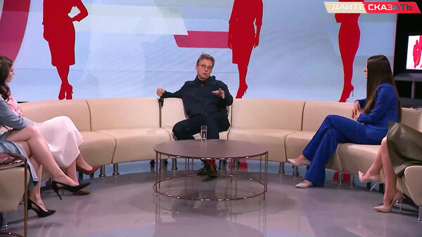 Охлобыстин объяснил, зачем вместе с семьёй ездил в Донбасс. Видео © LIFE