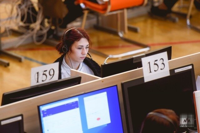    Колл-центр Дарья Антонова, ИА REGNUM