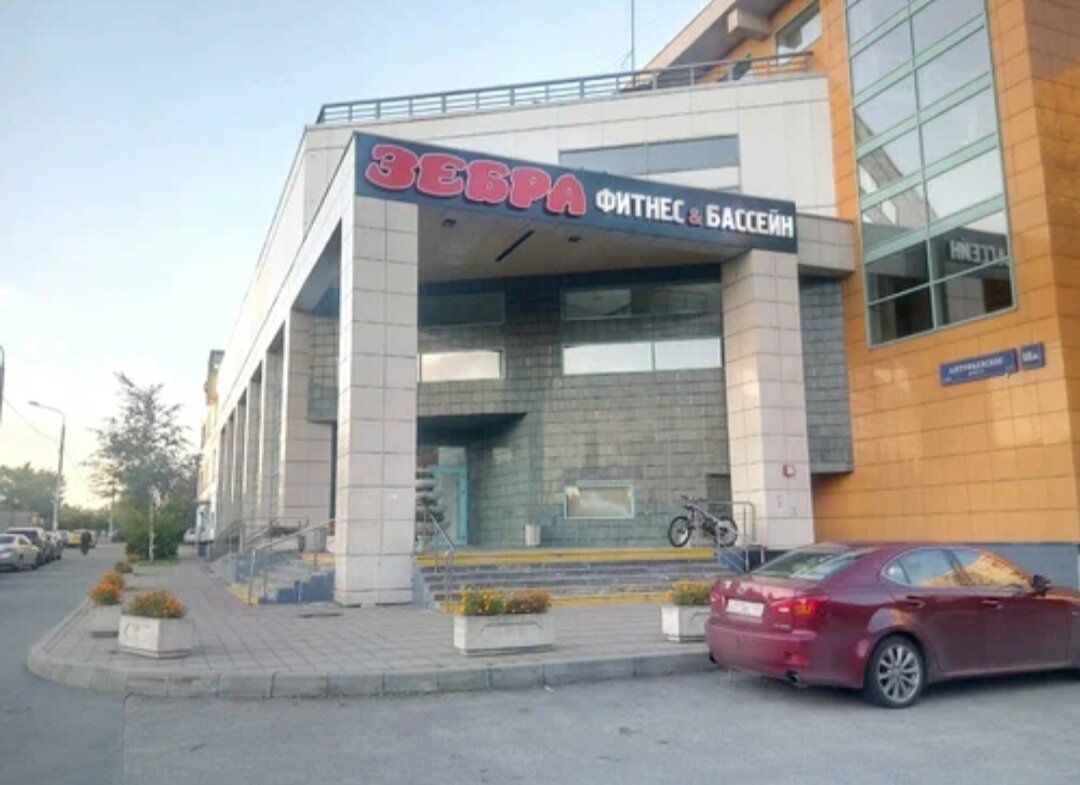 Вот в этот фитнес-клуб я буду приходить. 2 раза в неделю минимум, а там посмотрим. Фото из интернета.