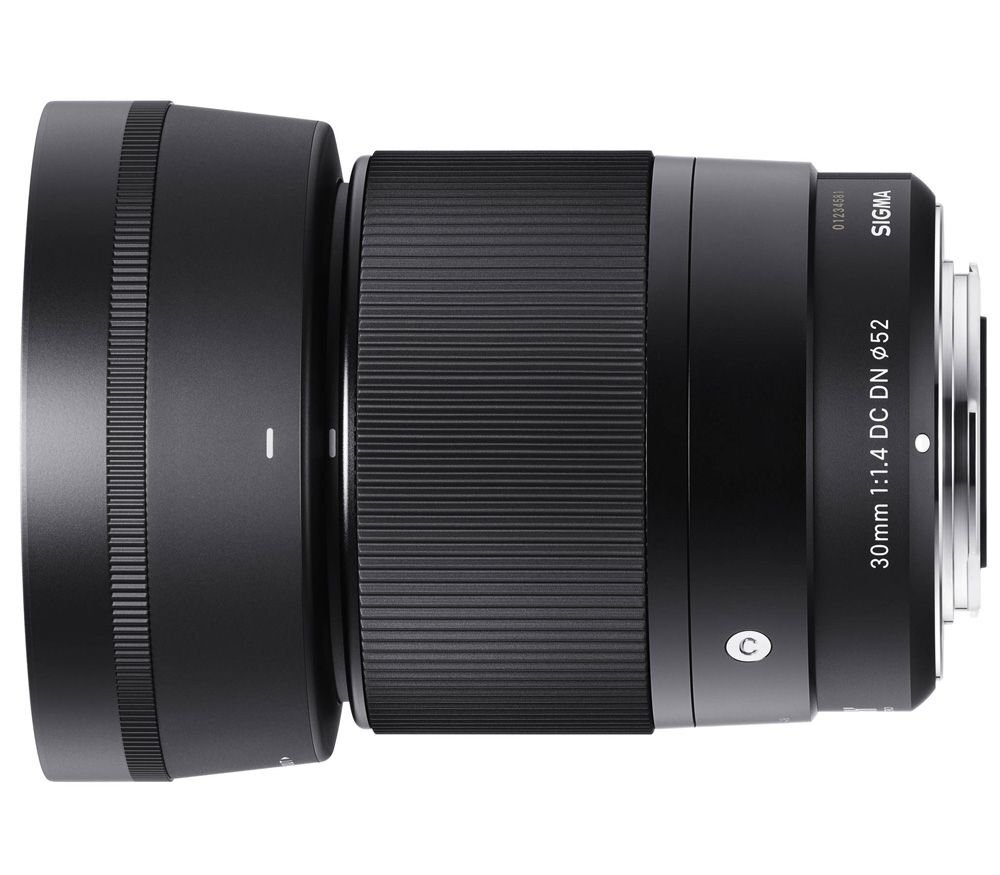 Объектив Sigma 30mm f/1.4 | картинка взята на сервисе "Яндекс.Картинки" из открытых источников