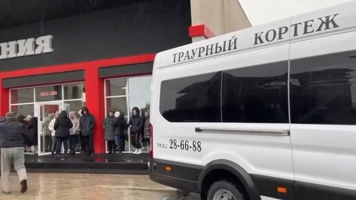 Мама Сергея Кузнецова прощается с сыном💔😭#кузнецов #ласковыймай ...