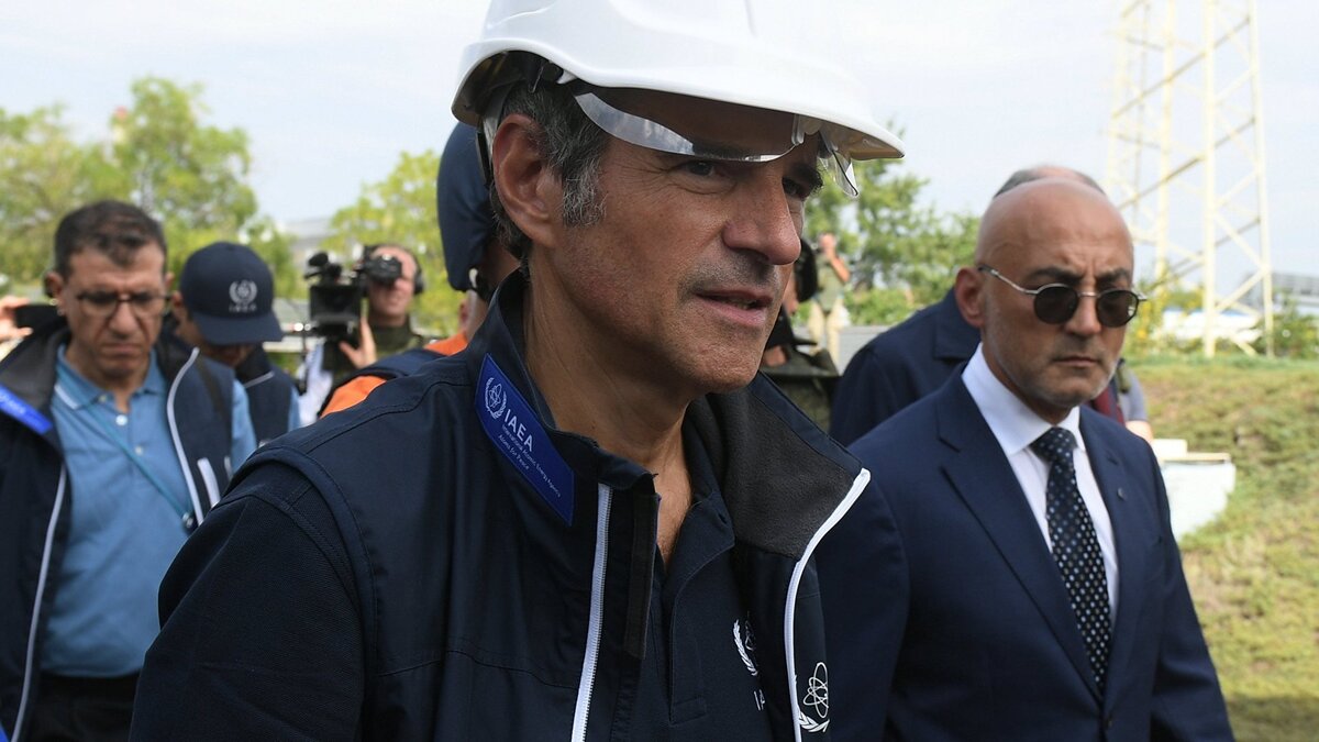    Генеральный директор МАГАТЭ Рафаэль Гросси на Запорожской АЭС© РИА Новости . Константин Михальчевский