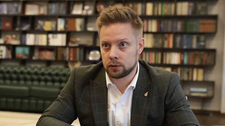    ОЛЕГ СЕРДЕЧНИКОВ Илья Воротынцев считает, что развитие химпрома обеспечит выстраивание технологических цепочек