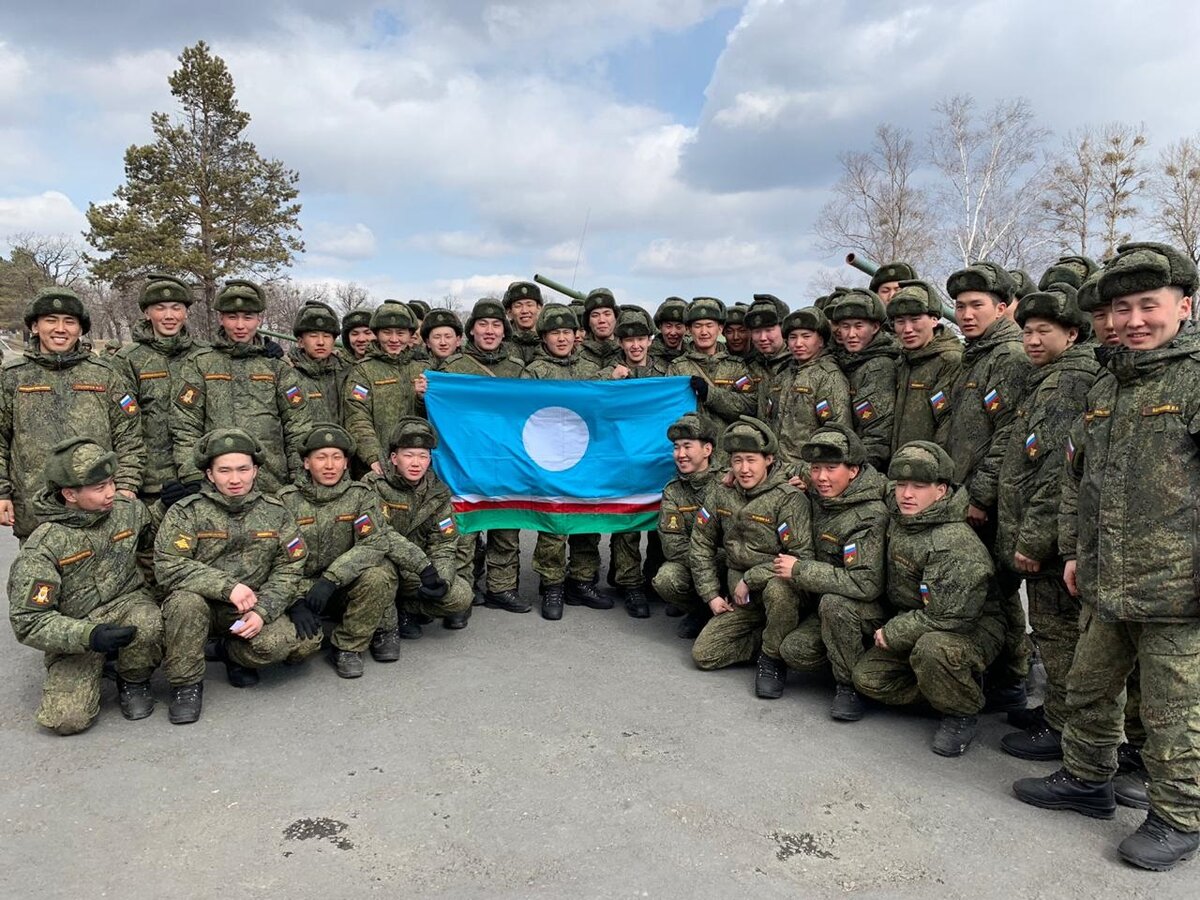 Танкист доржи батомункуев. Пленные российские солдаты 2022. Бурят вывел из окружения срочников. Боевые буряты. Туртуев цыбикжап доржиевич.