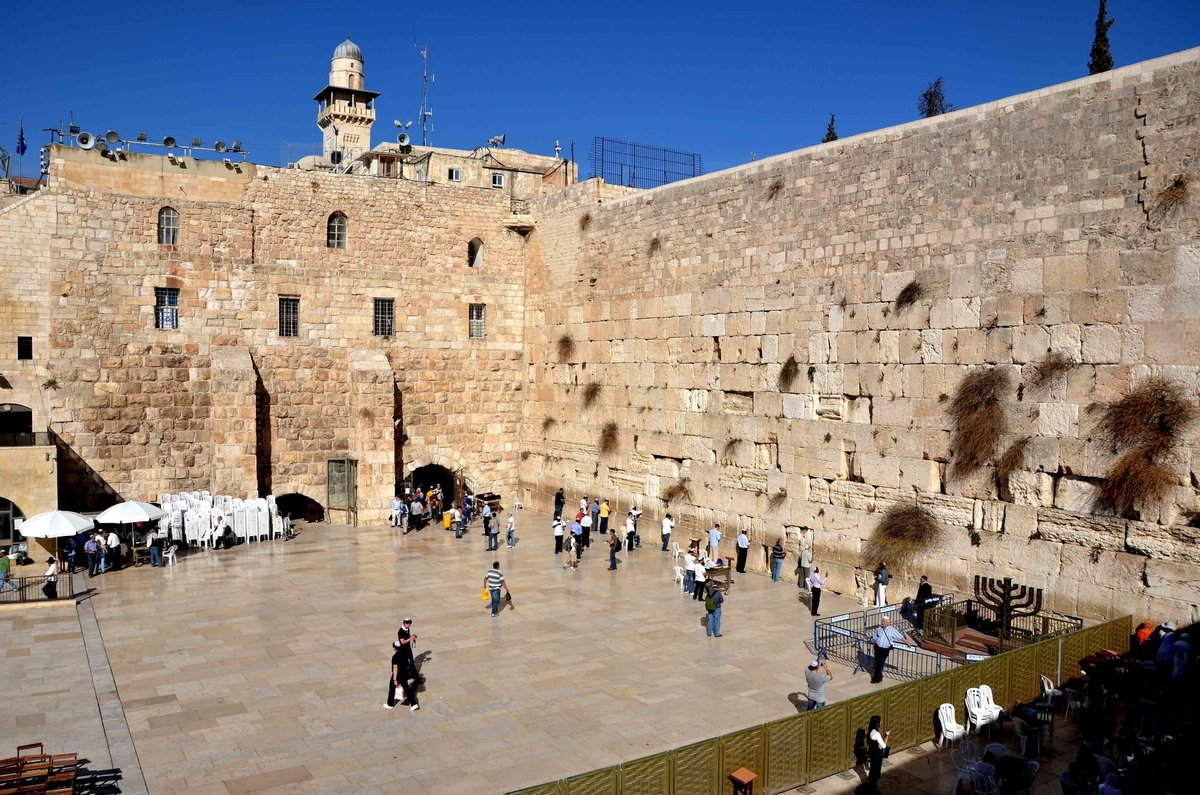 Где есть стена. Стена плача храм Соломона. Иерусалимский храм Израиль. Стена плача в Иерусалиме. Западная стена в Иерусалиме.