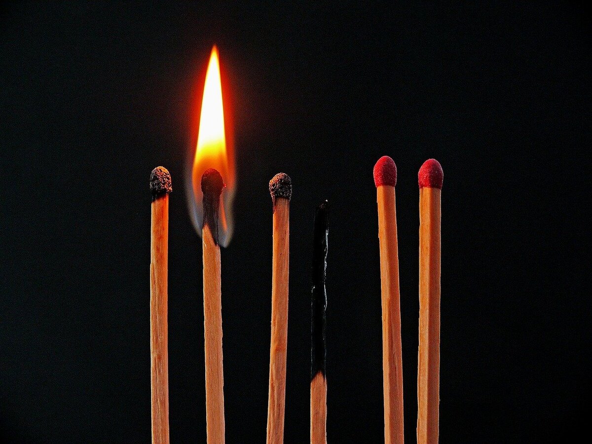 Сгорел на работе. Pixabay.com